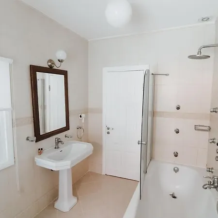 Tashmahal Butik Alacati 3*