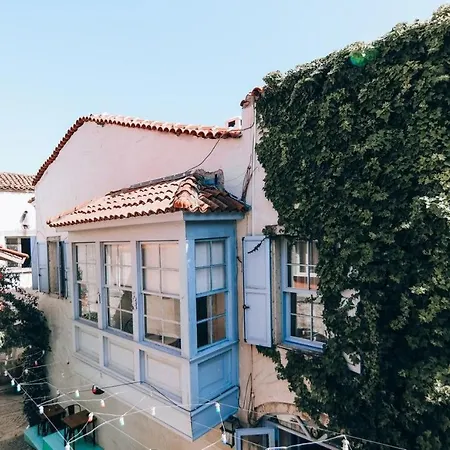 호텔 Tashmahal Butik Alacati 3*