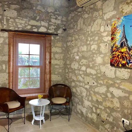 Hotel Tashmahal Butik Alacati 3*