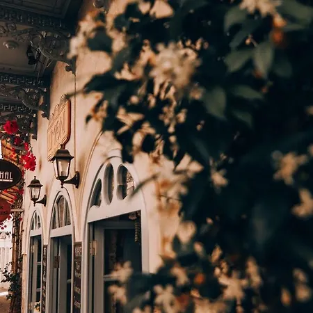 Tashmahal Butik Alacati Çeşme