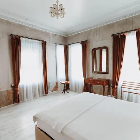 Tashmahal Butik Alacati